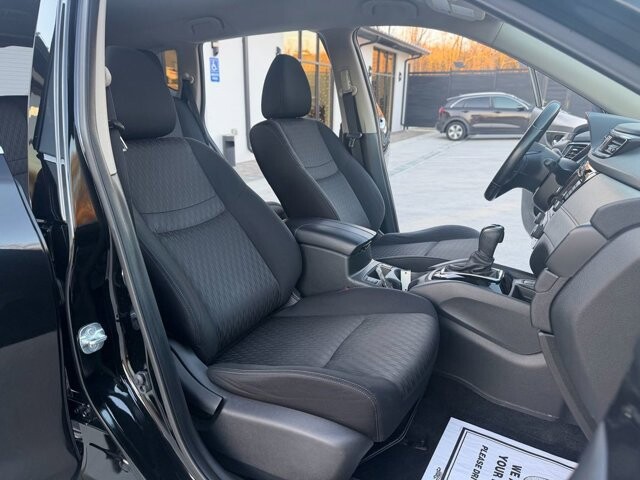 2019 Nissan Rogue in Knoxville, TN 37920 - 18089312 15