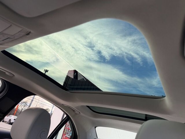 2015 Mercedes-Benz C 300 in Knoxville, TN 37920 - 18089314 26