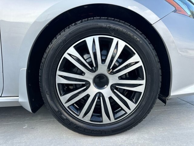 2020 Nissan Altima in Knoxville, TN 37920 - 18089315 30