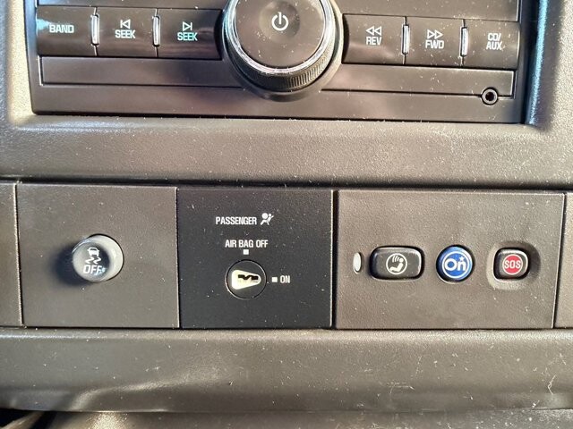 2014 Chevrolet Express 3500 in Knoxville, TN 37920 - 18089317 20