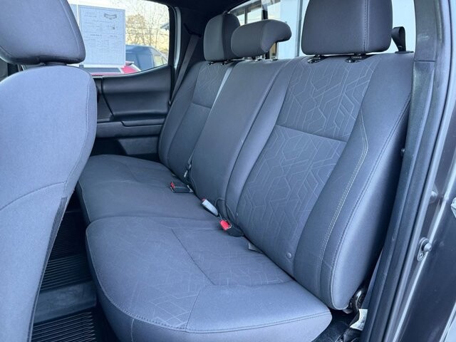 2019 Toyota Tacoma in Knoxville, TN 37920 - 18089321 13