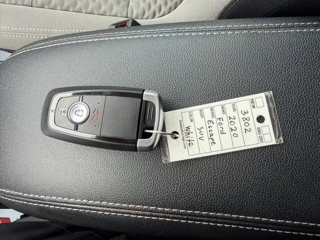 2020 Ford Escape in Knoxville, TN 37920 - 18089323 25