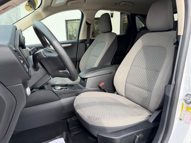 2020 Ford Escape in Knoxville, TN 37920 - 18089323 12