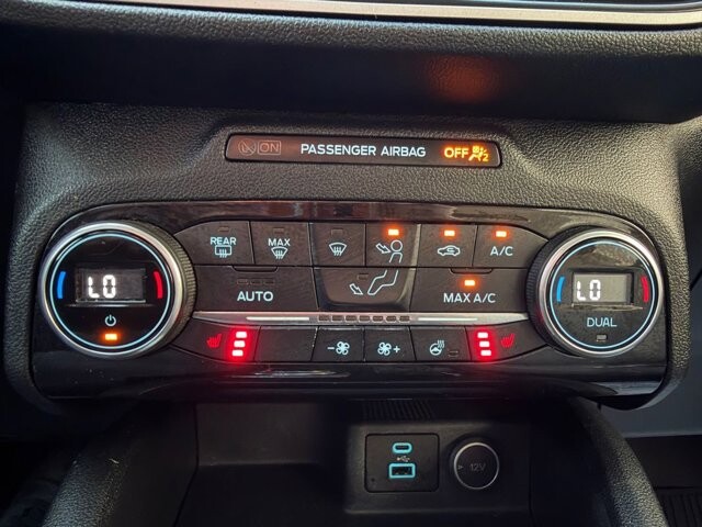 2021 Ford Escape in Knoxville, TN 37920 - 18089325 25