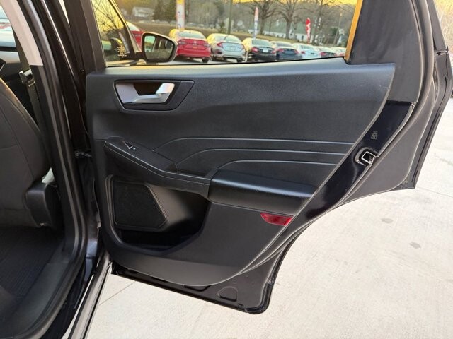 2021 Ford Escape in Knoxville, TN 37920 - 18089325 9