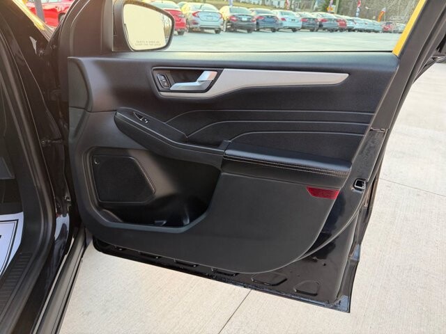 2021 Ford Escape in Knoxville, TN 37920 - 18089325 10