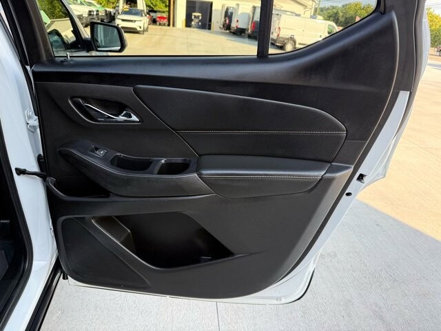 2021 Chevrolet Traverse in Knoxville, TN 37920 - 18089326 10