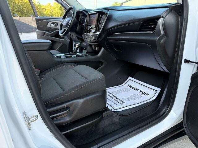 2021 Chevrolet Traverse in Knoxville, TN 37920 - 18089326 16