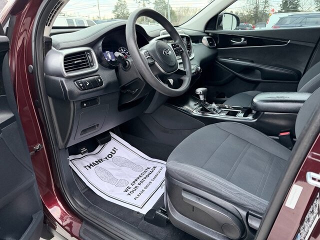 2019 Kia Sorento in Knoxville, TN 37920 - 18089327 12