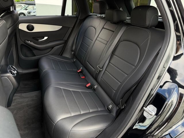 2021 Mercedes-Benz GLC 300 in Knoxville, TN 37920 - 18089328 11