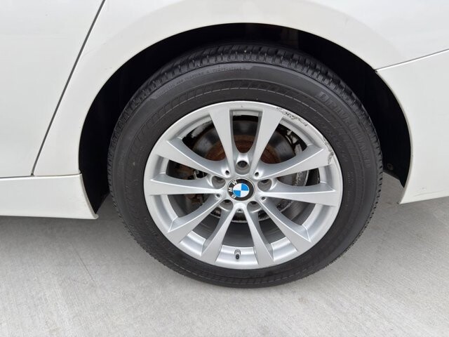 2015 BMW 328i Gran Turismo xDrive in Knoxville, TN 37920 - 18089329 28