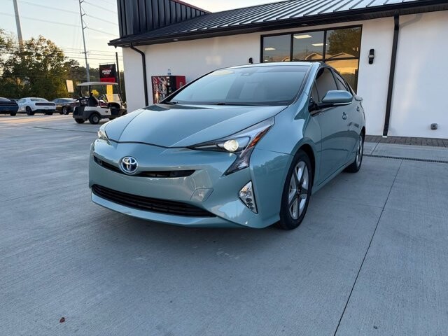 2017 Toyota Prius in Knoxville, TN 37920 - 18089330 5
