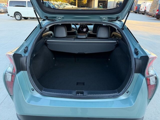 2017 Toyota Prius in Knoxville, TN 37920 - 18089330 8