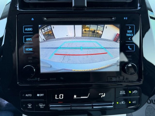 2017 Toyota Prius in Knoxville, TN 37920 - 18089330 21