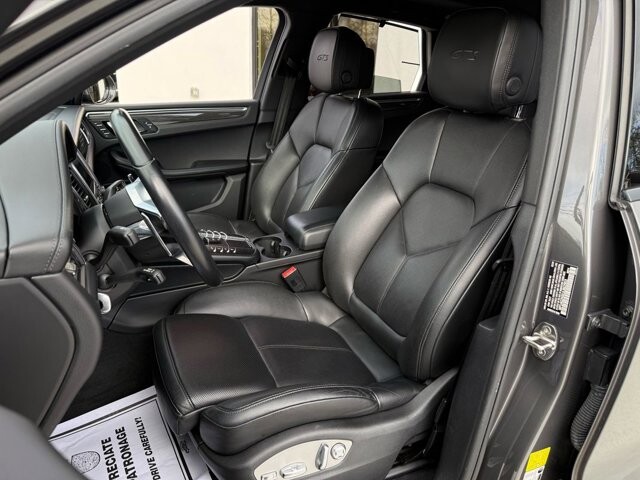 2018 Porsche Macan in Knoxville, TN 37920 - 18089331 10