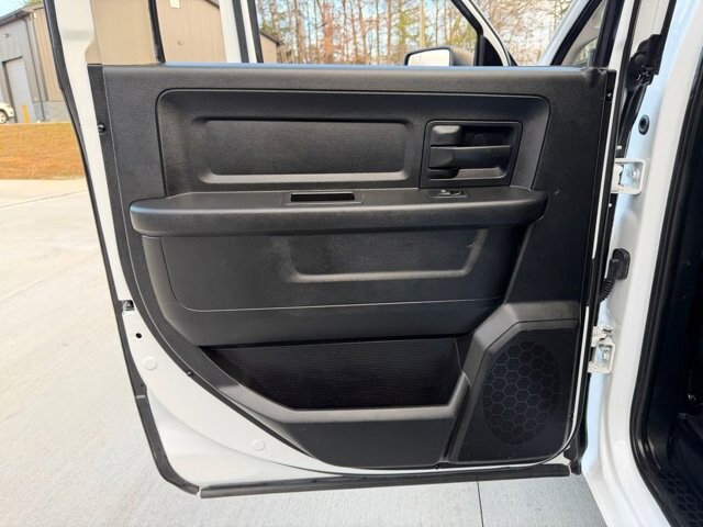 2016 RAM 1500 in Knoxville, TN 37920 - 18089334 8