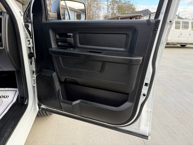 2016 RAM 1500 in Knoxville, TN 37920 - 18089334 10