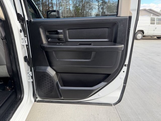 2016 RAM 1500 in Knoxville, TN 37920 - 18089334 9