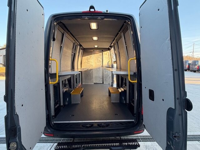 2019 Mercedes-Benz Sprinter in Knoxville, TN 37920 - 18089335 7