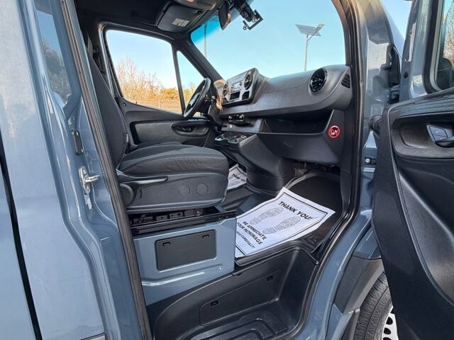 2019 Mercedes-Benz Sprinter in Knoxville, TN 37920 - 18089335 13