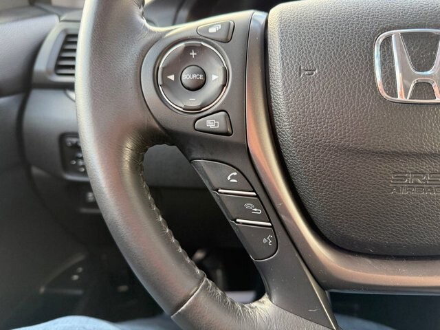 2018 Honda Pilot in Knoxville, TN 37920 - 18089336 20