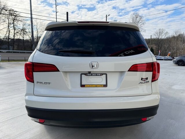 2018 Honda Pilot in Knoxville, TN 37920 - 18089336 3