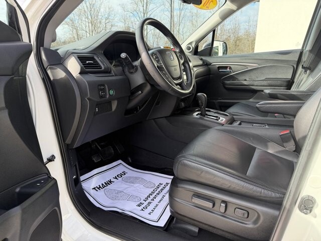 2018 Honda Pilot in Knoxville, TN 37920 - 18089336 12