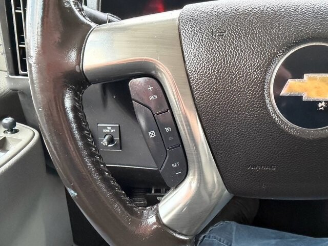 2019 Chevrolet Express 3500 in Knoxville, TN 37920 - 18089337 15