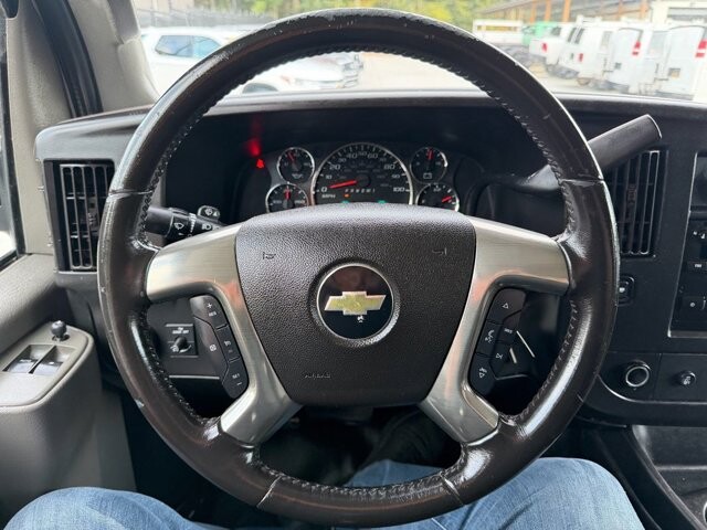 2019 Chevrolet Express 3500 in Knoxville, TN 37920 - 18089337 14