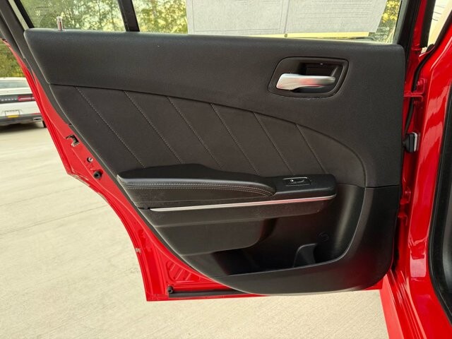 2018 Dodge Charger in Knoxville, TN 37920 - 18089339 26