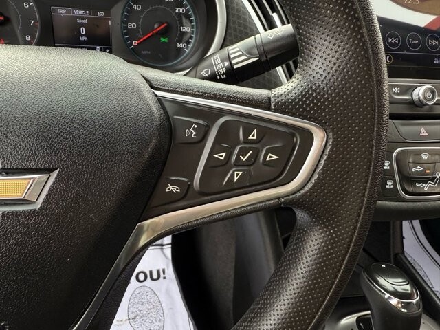 2019 Chevrolet Malibu in Knoxville, TN 37920 - 18089340 18