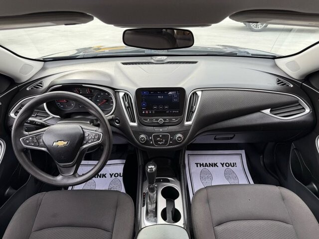 2019 Chevrolet Malibu in Knoxville, TN 37920 - 18089340 15