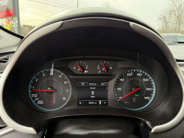 2019 Chevrolet Malibu in Knoxville, TN 37920 - 18089340 19