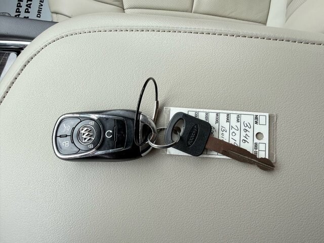 2019 Buick Enclave in Knoxville, TN 37920 - 18089346 26