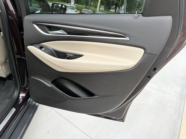 2019 Buick Enclave in Knoxville, TN 37920 - 18089346 9