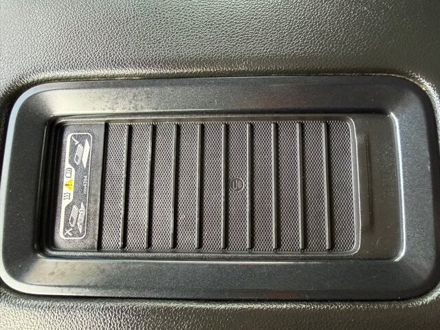 2018 Chevrolet Silverado 1500 in Knoxville, TN 37920 - 18089347 23