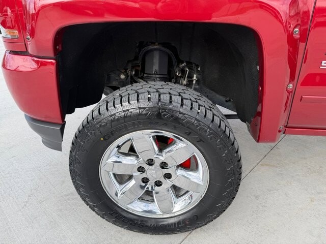 2018 Chevrolet Silverado 1500 in Knoxville, TN 37920 - 18089347 32