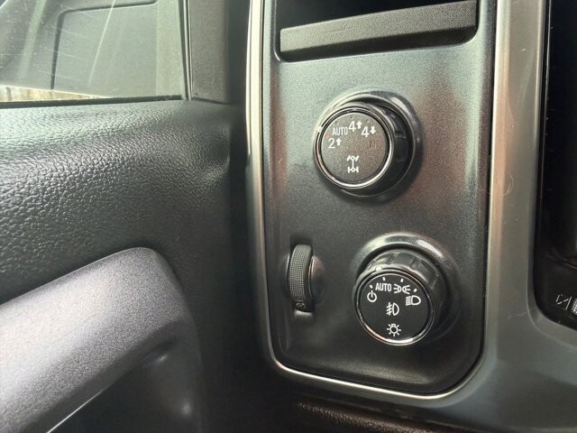 2018 Chevrolet Silverado 1500 in Knoxville, TN 37920 - 18089347 24