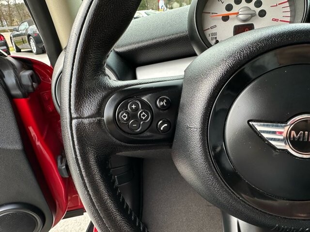 2013 MINI Cooper Clubman in Knoxville, TN 37920 - 18089348 16