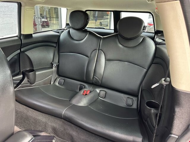 2013 MINI Cooper Clubman in Knoxville, TN 37920 - 18089348 11