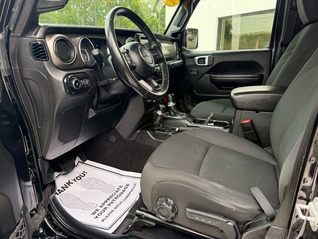 2021 Jeep Wrangler in Knoxville, TN 37920 - 18089350 12