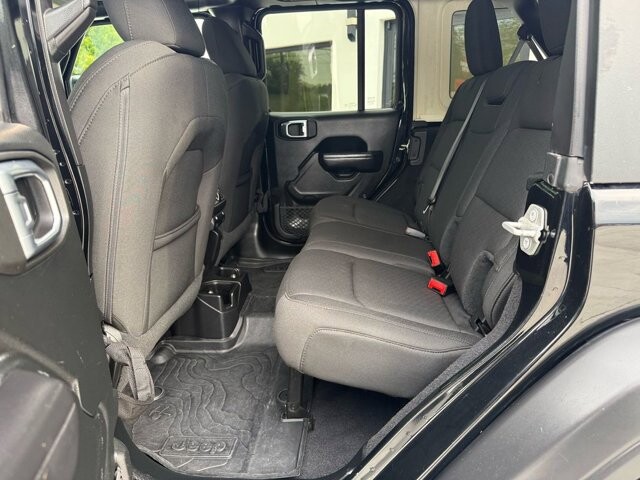 2021 Jeep Wrangler in Knoxville, TN 37920 - 18089350 14