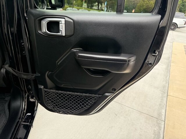 2021 Jeep Wrangler in Knoxville, TN 37920 - 18089350 10