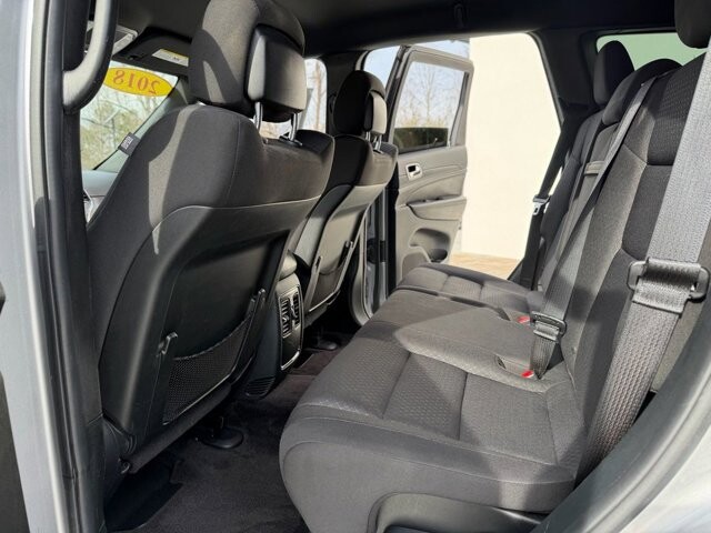 2018 Jeep Grand Cherokee in Knoxville, TN 37920 - 18089352 11