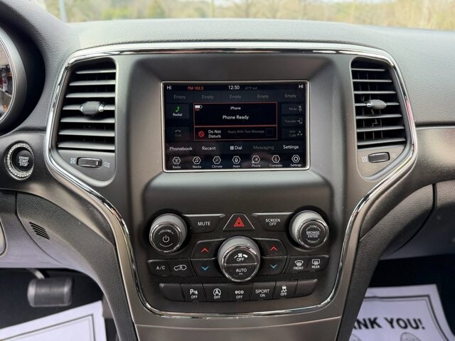 2018 Jeep Grand Cherokee in Knoxville, TN 37920 - 18089352 20
