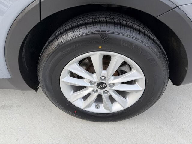 2020 Kia Sorento in Knoxville, TN 37920 - 18089353 29