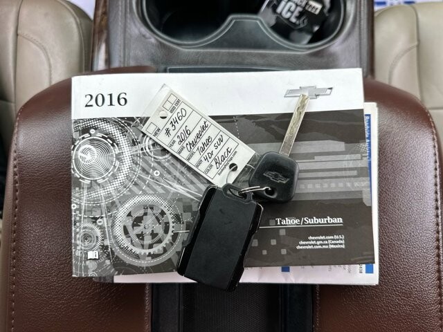 2016 Chevrolet Tahoe in Knoxville, TN 37920 - 18089354 30