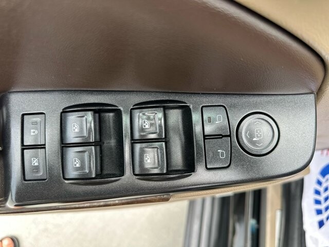 2016 Chevrolet Tahoe in Knoxville, TN 37920 - 18089354 21