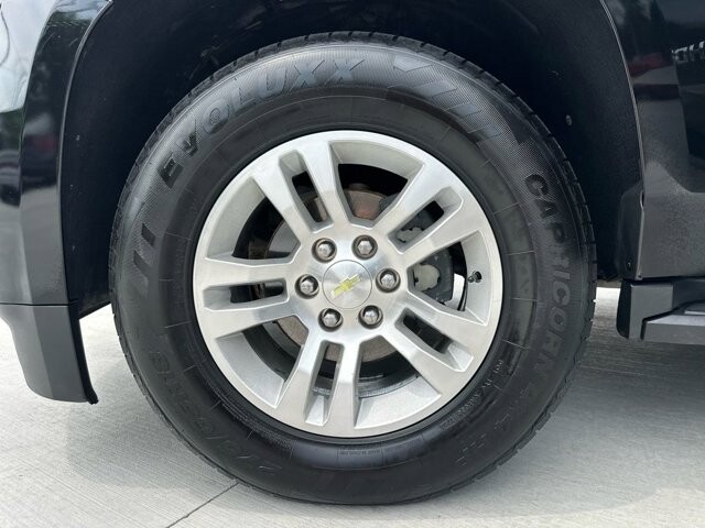 2016 Chevrolet Tahoe in Knoxville, TN 37920 - 18089354 31