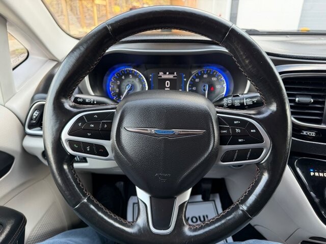 2020 Chrysler Pacifica in Knoxville, TN 37920 - 18089355 9